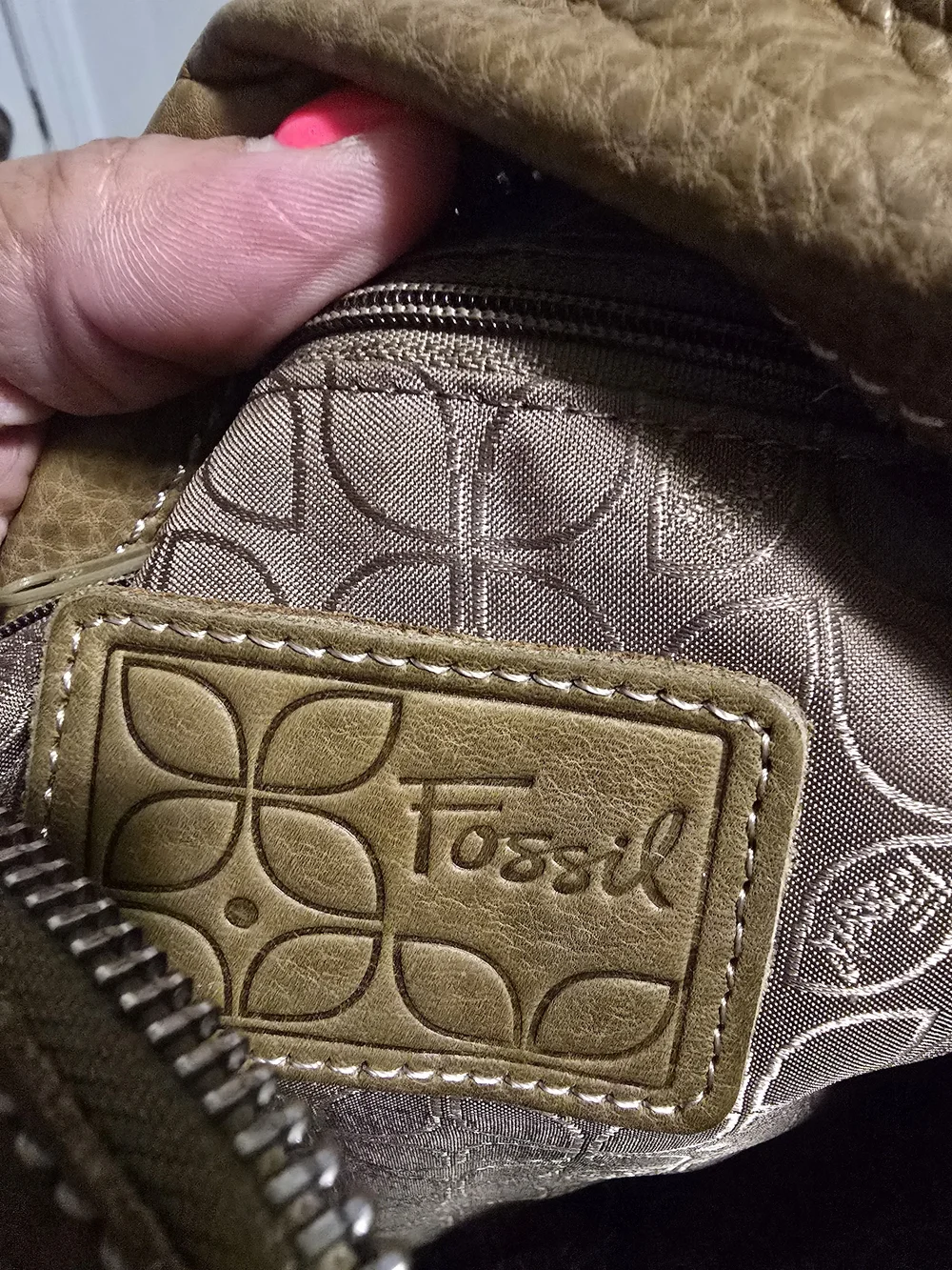 Fossil Tan Leather Crossbody Bag with Silver Hardware